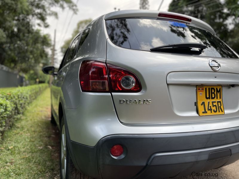 Nissan Dualis in Uganda