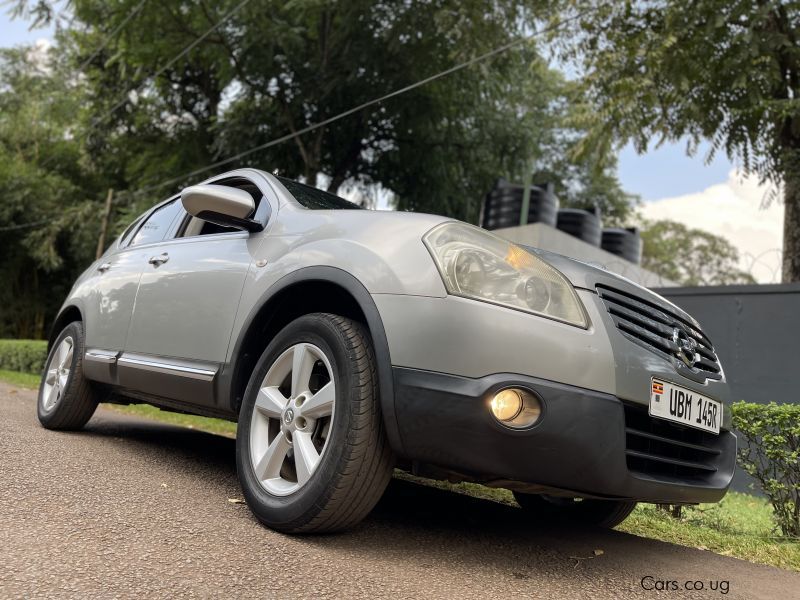 Nissan Dualis in Uganda