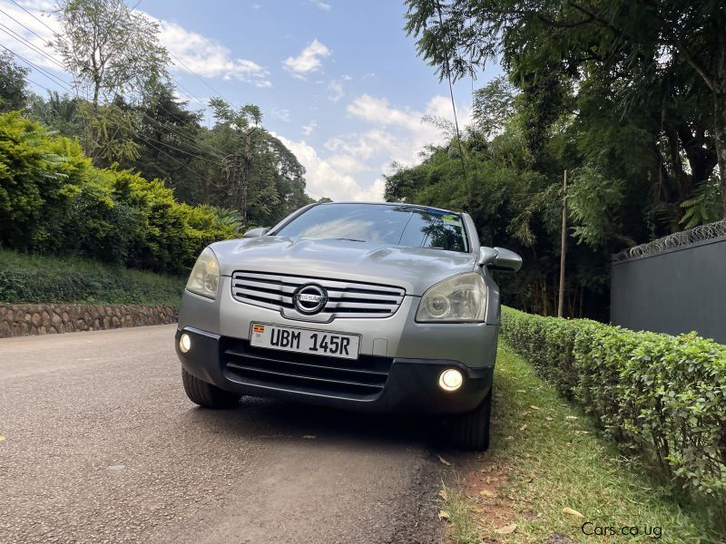 Nissan Dualis in Uganda