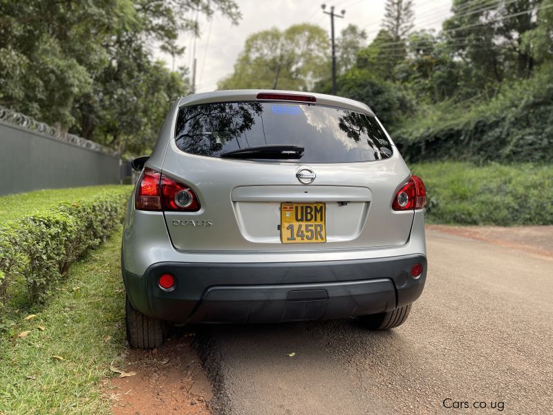 Nissan Dualis in Uganda