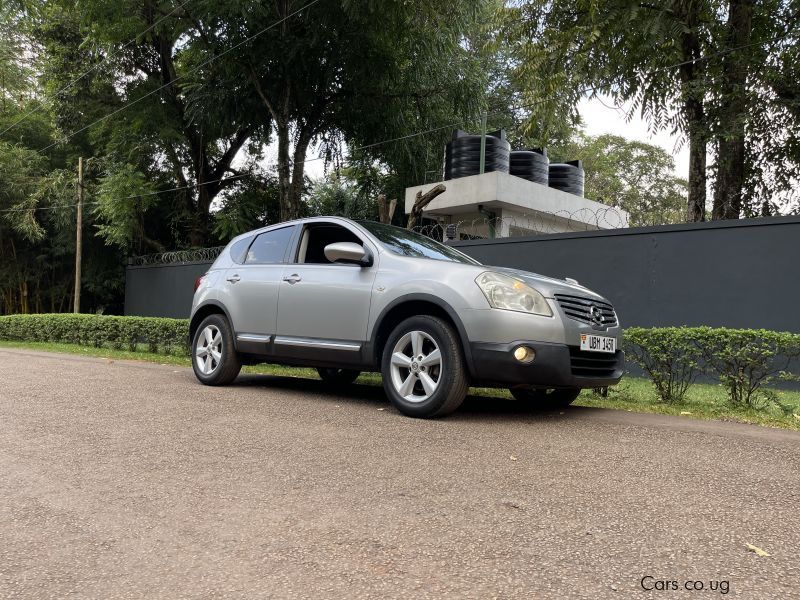 Nissan Dualis in Uganda