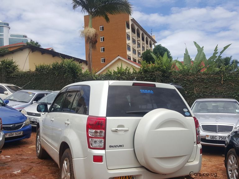 Suzuki  Escudo Grand Vitara in Uganda