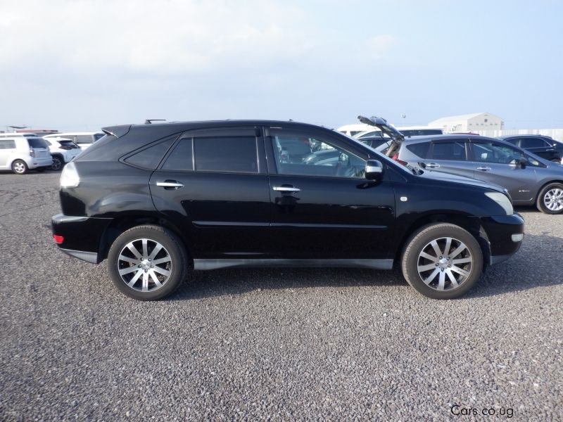 Toyota HARRIER in Uganda