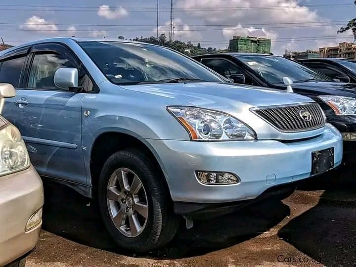 Toyota Harrier in Uganda