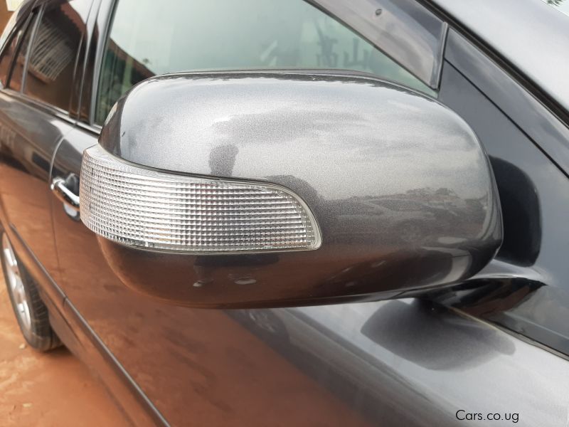 Toyota Harrier in Uganda