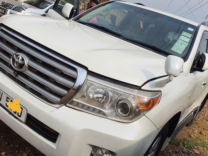 Toyota Landcruiser in Uganda