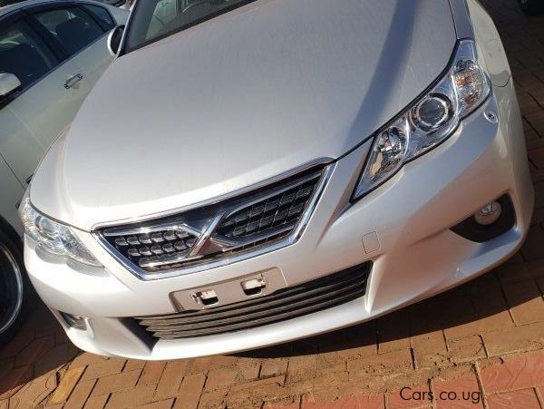 Toyota MARK X in Uganda