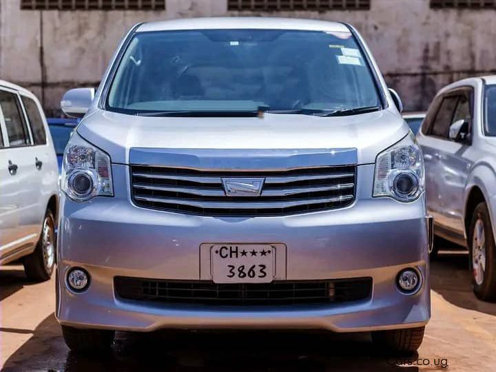 Toyota Noah in Uganda