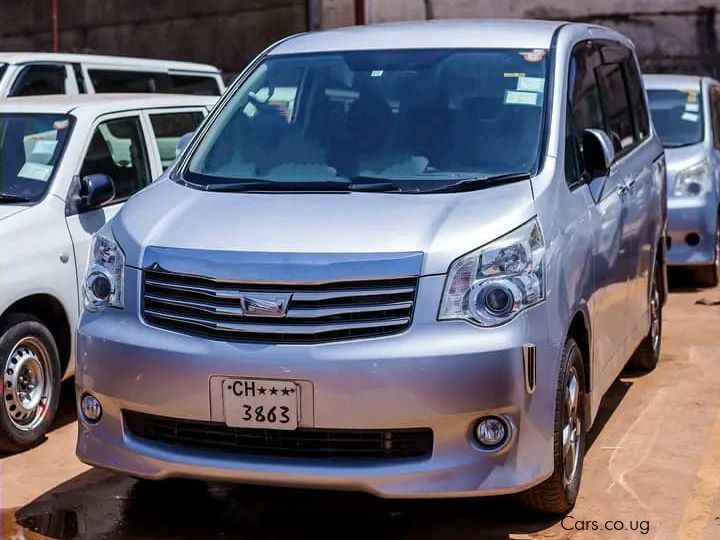 Toyota Noah in Uganda