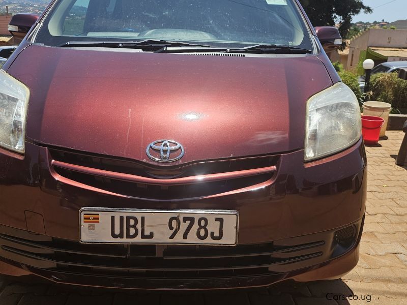 Toyota Passo Sette in Uganda