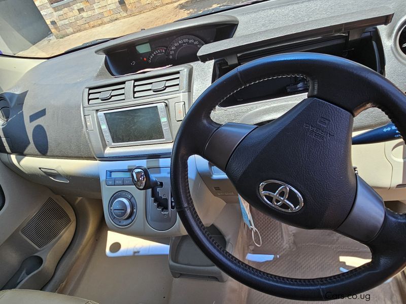 Toyota Passo Sette in Uganda