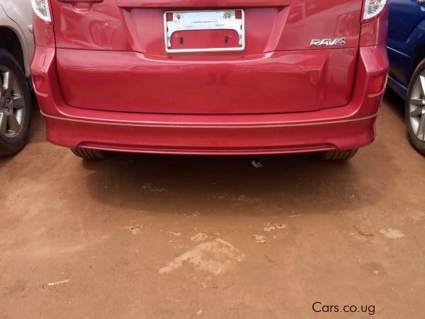 Toyota Rav4 in Uganda