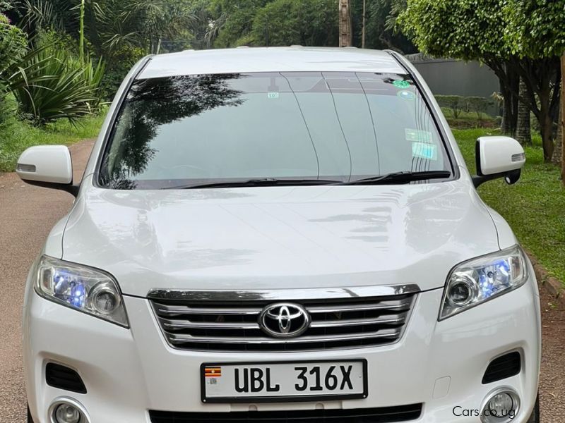 Toyota Vanguard in Uganda