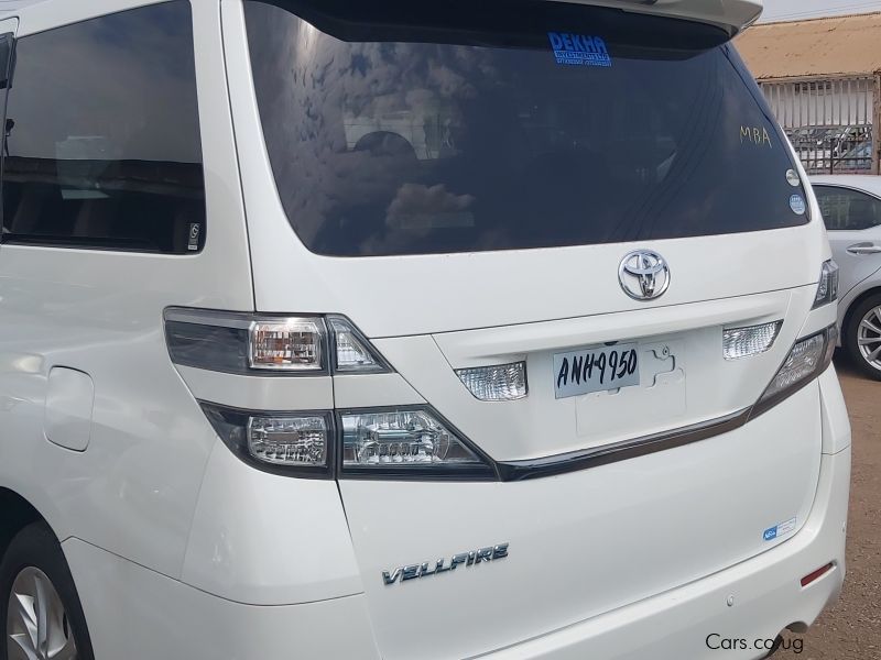 Toyota Vellfire in Uganda