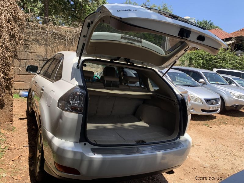 Toyota harrier in Uganda