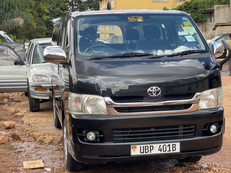 Toyota hiace in Uganda
