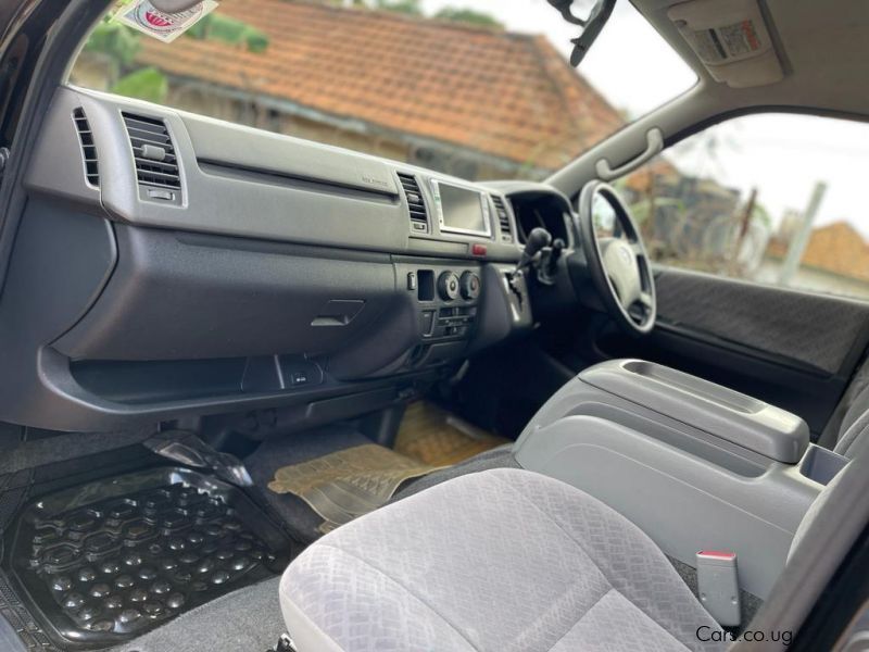 Toyota hiace in Uganda