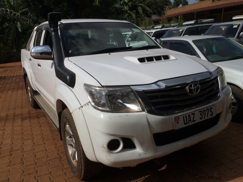 Toyota hilux vigo in Uganda