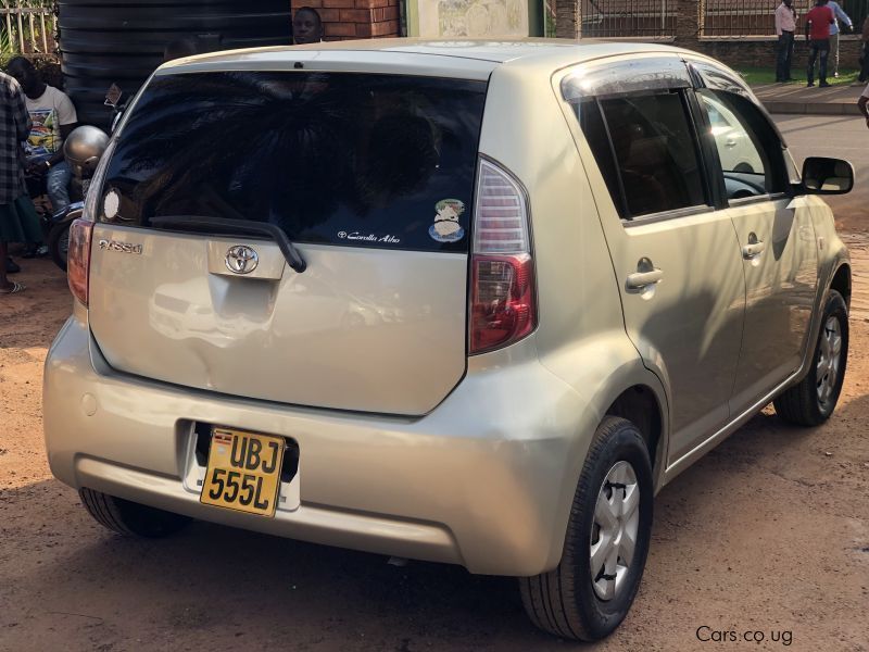 Toyota passo in Uganda