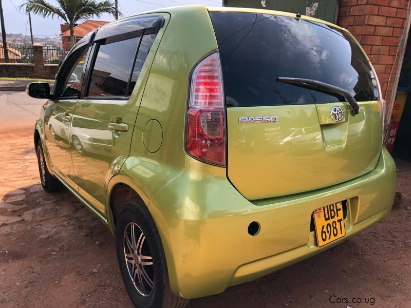 Toyota passo in Uganda