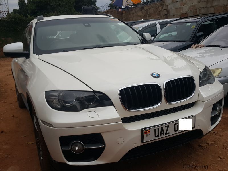 BMW x6 in Uganda