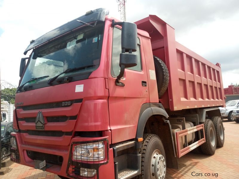 Hino SINOTRUCK in Uganda