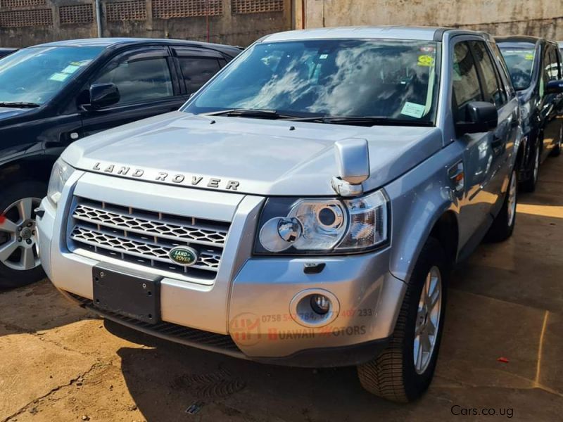 Land Rover Freelander in Uganda