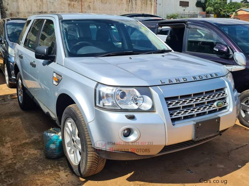 Land Rover Freelander in Uganda