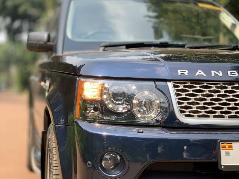 Land Rover range rover sport in Uganda