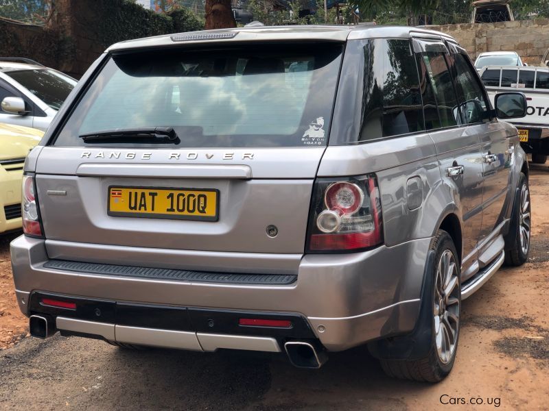 Range Rover range rover in Uganda