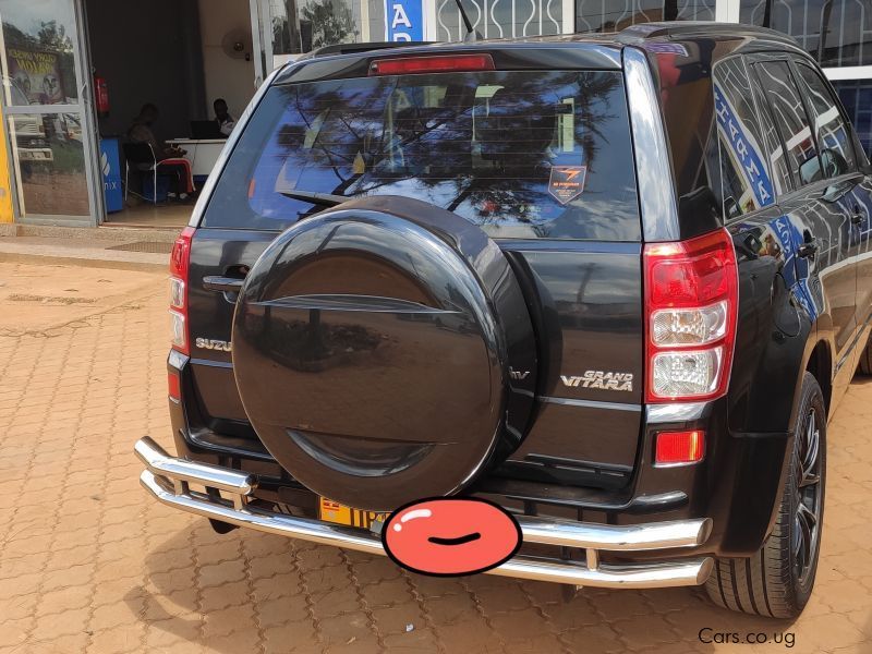 Suzuki Grand Vitara in Uganda