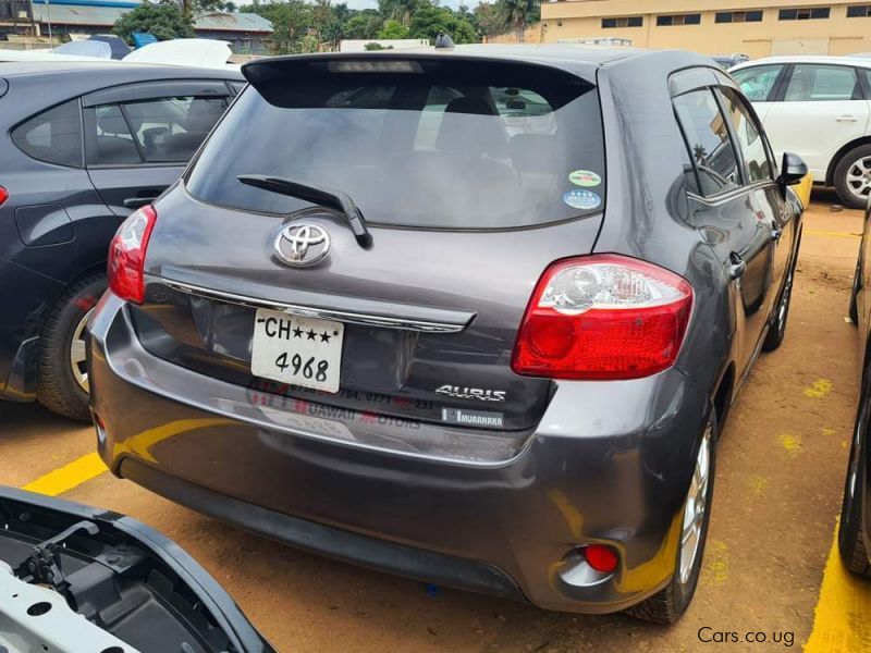 Toyota Auris in Uganda