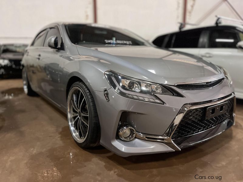 Toyota Mark X in Uganda