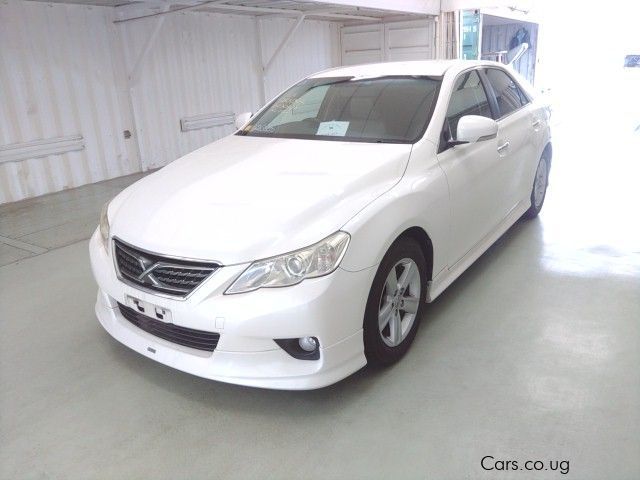 Toyota Mark X in Uganda