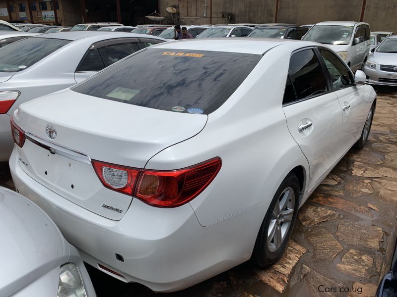 Toyota Mark X in Uganda