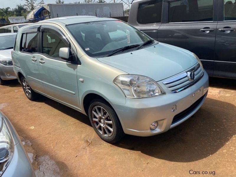 Toyota RAUM in Uganda