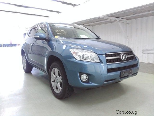 Toyota Rav 4 in Uganda