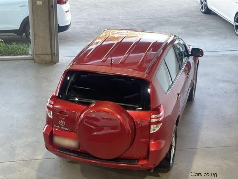 Toyota Rav 4 in Uganda