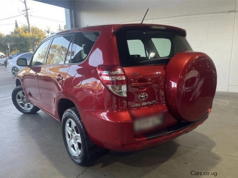 Toyota Rav 4 in Uganda