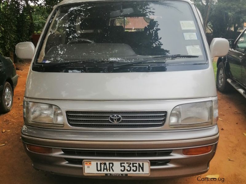 Toyota Supercustom hiace in Uganda