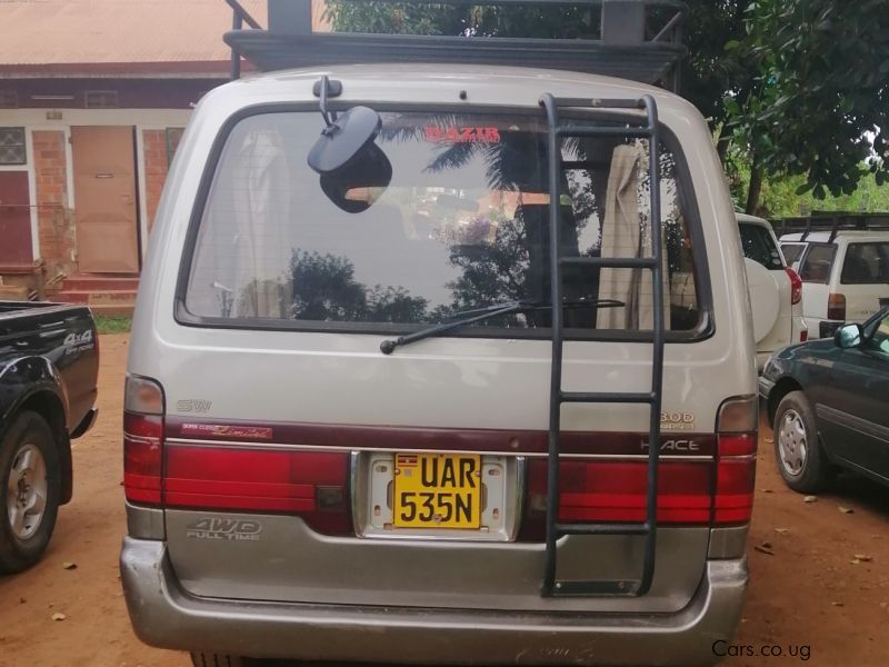 Toyota Supercustom hiace in Uganda