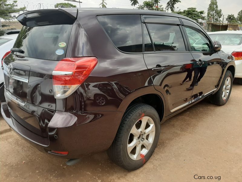 Toyota Vanguard in Uganda