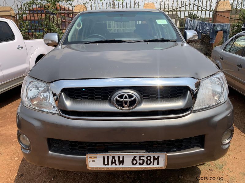 Toyota hilux  in Uganda