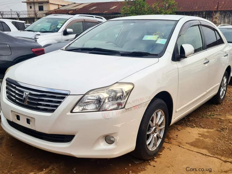 Toyota premmio in Uganda