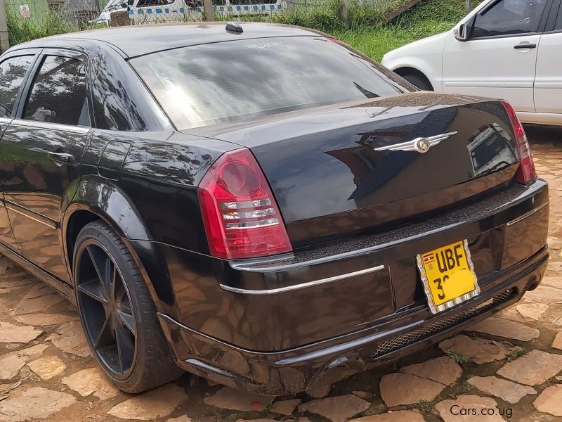 Chrysler 300 in Uganda