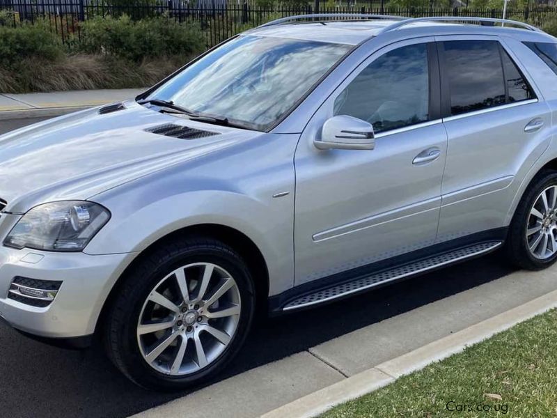 Mercedes-Benz ML350 4Matic in Uganda