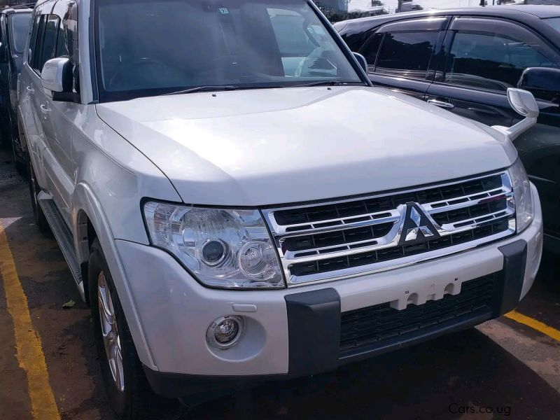 Mitsubishi Pajero Exceed in Uganda