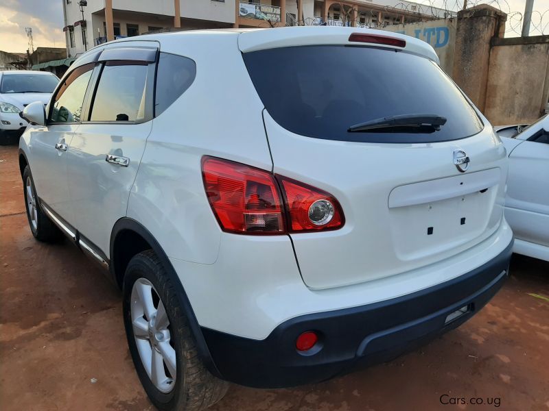 Nissan Dualis in Uganda