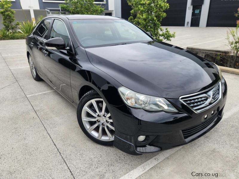 Toyota Mark X in Uganda