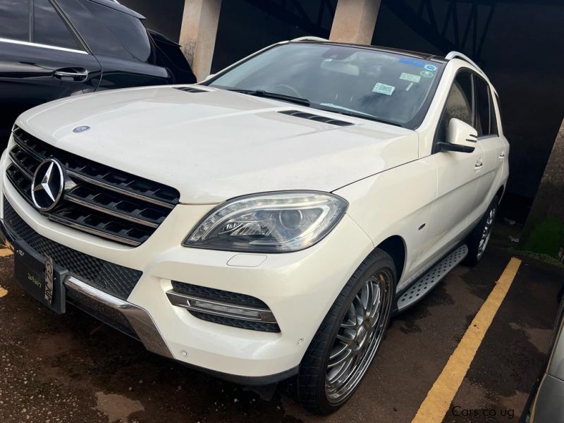 Mercedes-Benz Ml in Uganda